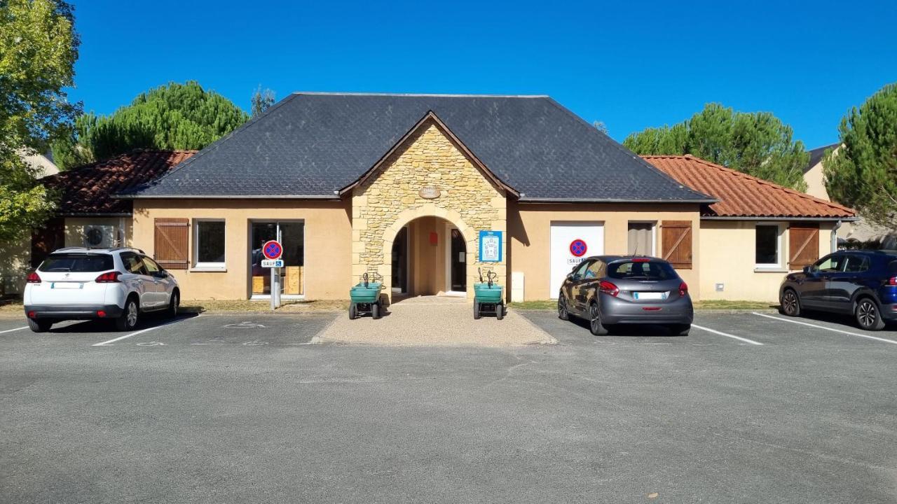 فيلا Le Hameau Du Moulin مونتيناك المظهر الخارجي الصورة